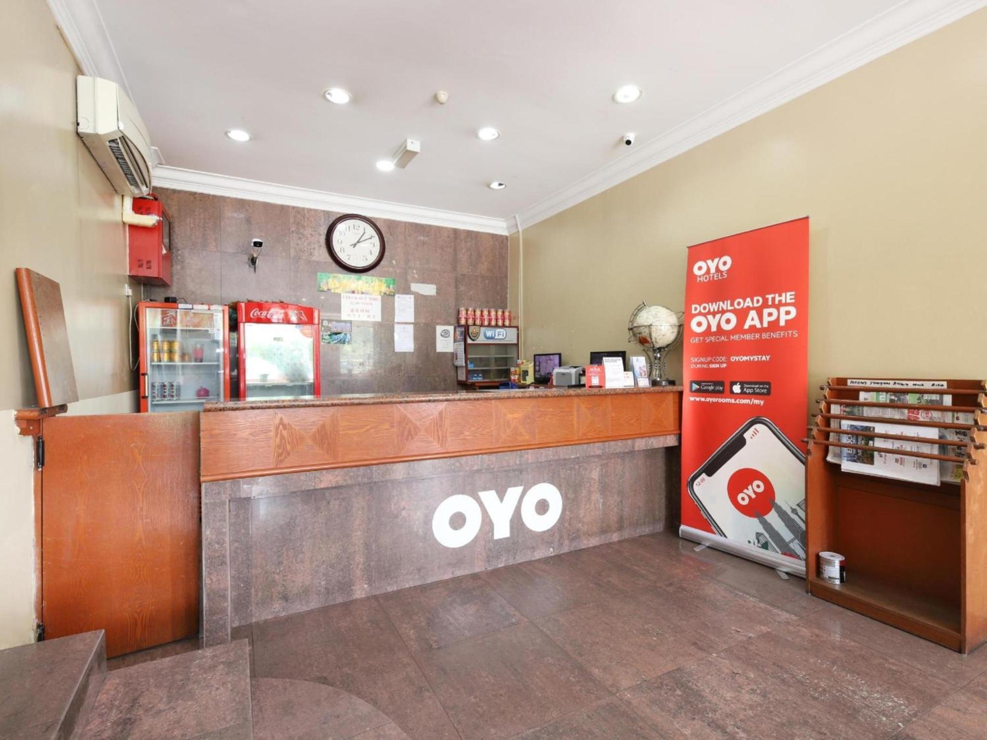 Super Oyo 447 Comfort Hotel Meru Klang Exterior photo
